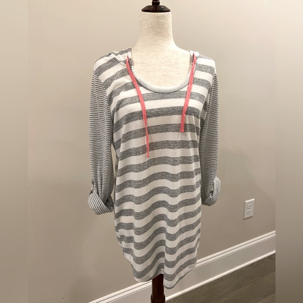 Oh Baby! By Motherhood Top